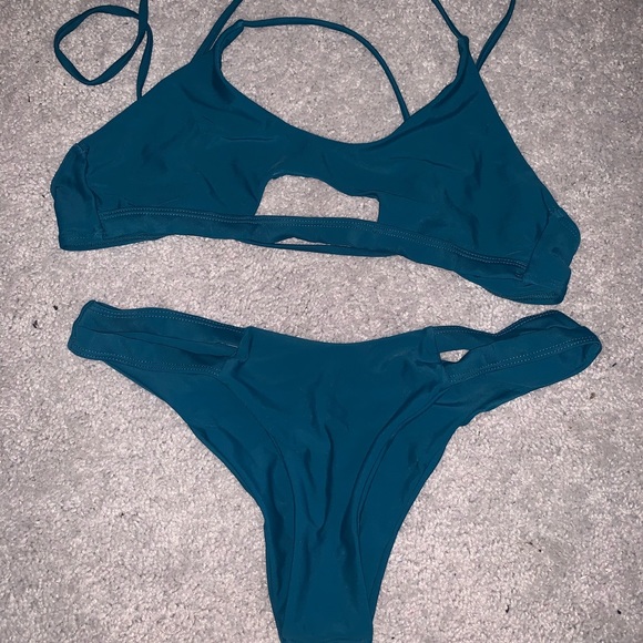 Swimsuit Bundle - Picture 5 of 8